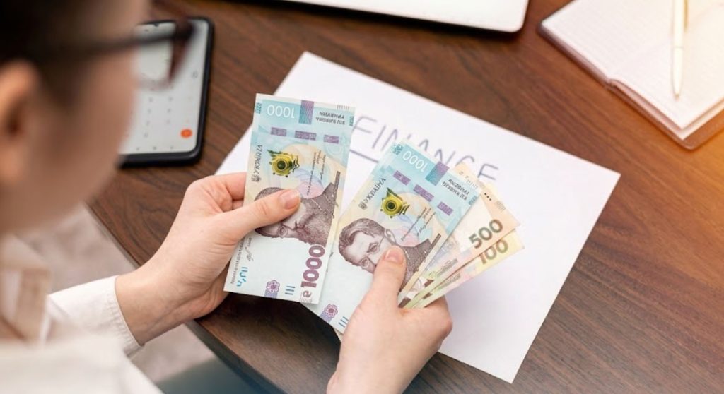 Кредит онлайн 10 000 гривень